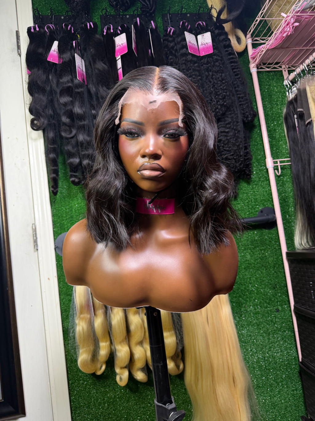 Messy Bob - READY TO SHIP x WEAR