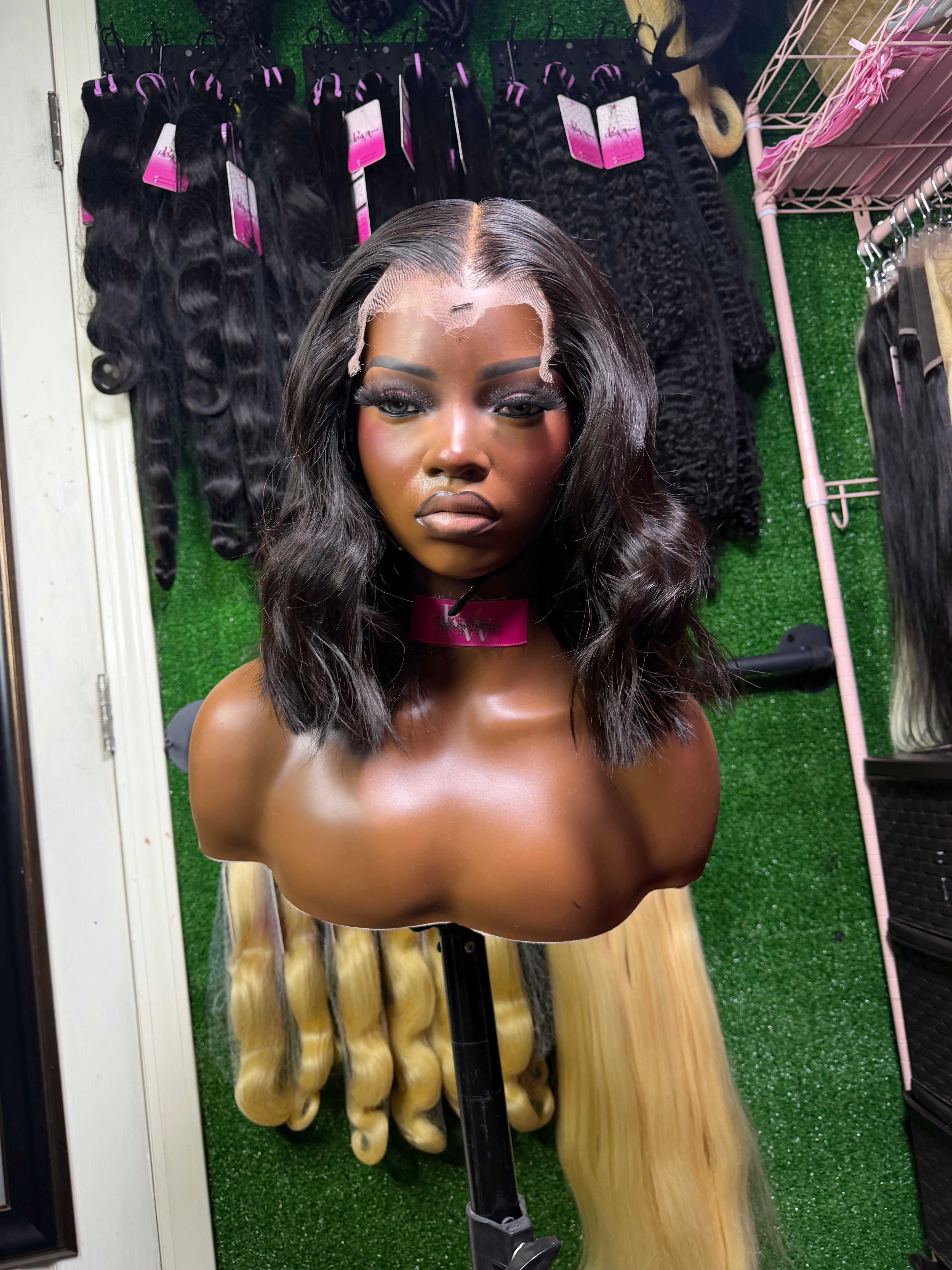 Messy Bob - READY TO SHIP x WEAR
