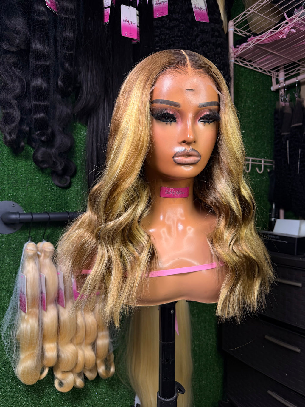 Mini Messy Vanilla Swirl - READY TO SHIP x WEAR